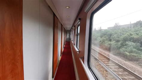 中国最后一列免费的绿皮火车, 好像一下回到了80年代|火车|白石渡|年代_新浪新闻
