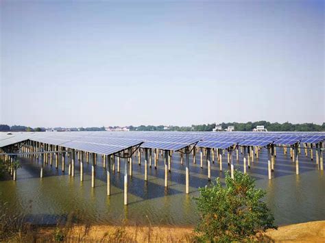目前为止世界上跨度最长的水面漂浮光伏发电站在益阳成功运营-国际太阳能光伏网