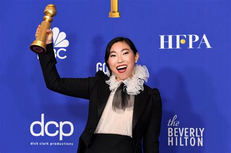 游戏新消息：亚裔金球奖最佳女主角奥卡菲娜给Switch拍广告_公会界