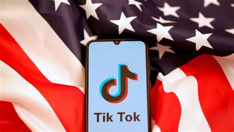 外媒：蓬佩奥称美国考虑禁用TikTok等中国社交应用_凤凰网视频_凤凰网
