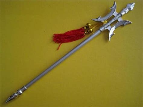 帝王重剑 当年永乐大帝赠送给西藏活佛的宝剑