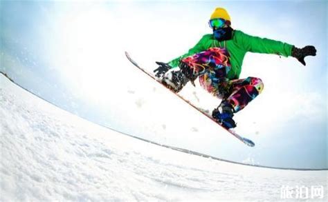 滑雪穿戴滑雪靴锻炼_1920X1080_高清视频素材下载(编号:6105320)_实拍视频_光厂(VJ师网) www.vjshi.com