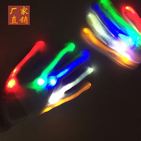 跨境专供现货七彩闪光手套彩虹发光手套LED手套荧光舞蹈演出道具-阿里巴巴