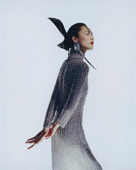 超模Alessandra Ambrosio 街拍风尚大片_新时代模特学校 | 新时代中国模特培训基地