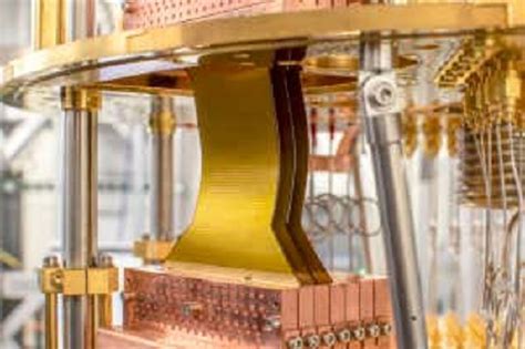 百度首个超导量子计算机发布，搭载10量子比特，秀软硬一体解决方案_凤凰网科技_凤凰网
