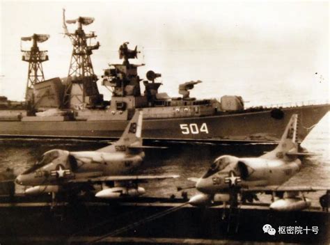 苏联造了8艘航母，一艘改成辽宁舰，其余7艘哪去了？_海军