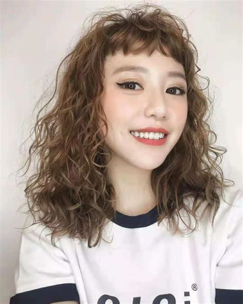 烫发图片