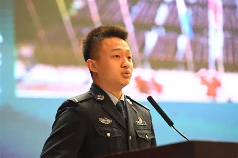 我校举办2017年安保志愿工作先进事迹宣讲会-中国人民公安大学