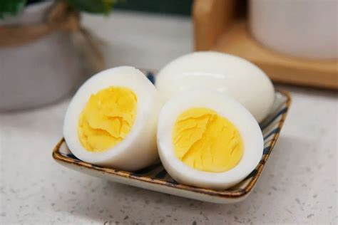 咸鸡蛋和咸鸭蛋的区别是什么 为什么只有咸鸭蛋没有咸鸡蛋_农业知识 - 农业站