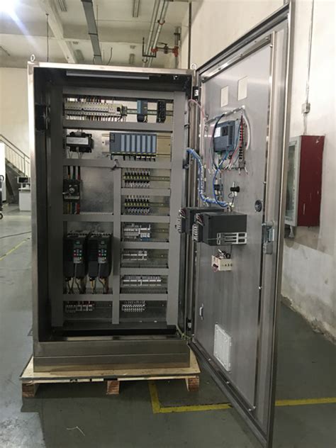 控制箱柜项目出厂-2020年10月-公司新闻-南京天普电气系统工程有限公司