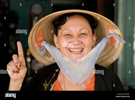 Conical Asian Hat High Resolution Stock Photography and Images - Alamy