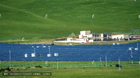 阿坝高原光伏电站太阳能电池板,工业生产,各行各业,摄影素材,汇图网www.huitu.com