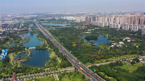 4K成都城市大型绿色项目锦城公园桂溪生态公园航拍素材mp4格式视频下载_正版视频编号125692-摄图网