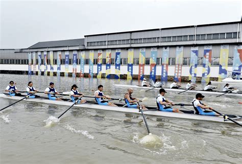 西安交大学生赛艇队在第四届沈阳国际赛艇公开赛中获6金1银-西安交通大学新闻网