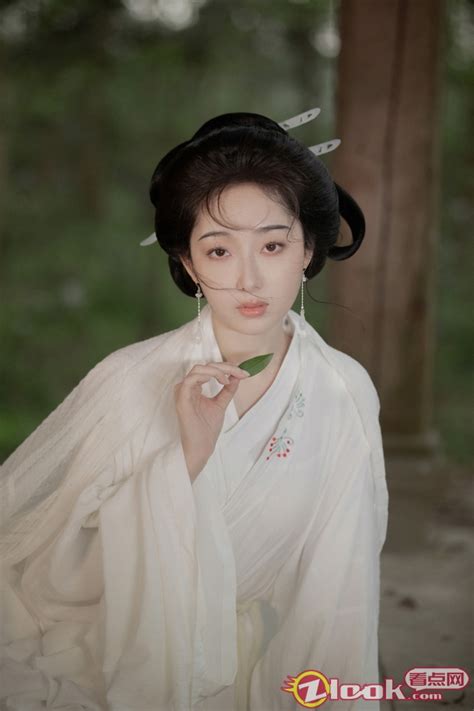 蒋姓古风头像女生图片