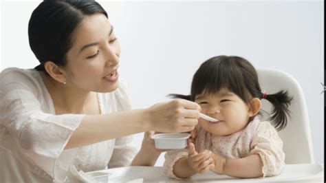 【世界母乳喂养周】母乳喂养，妈妈给宝宝最温暖的爱 - 广西水电医院-网站首页