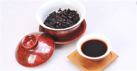 黑毛茶怎么喝？按照这几个步骤来就能喝到味道浓醇的黑毛茶！- 茶文化网