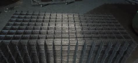 菱形孔热镀锌钢丝网片厂家 斜方网格建筑网片 焊接钢筋网片-阿里巴巴