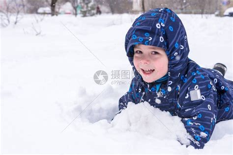 中国下雪最厚的地方，雪深可达2米，被称为中国雪乡！|雪乡|雪深|下雪_新浪新闻