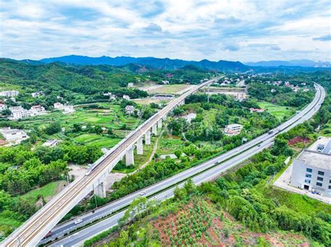江西赣州：老区交通新跨越-人民图片网