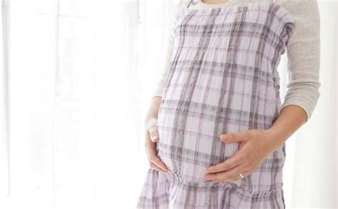 女人怎么怀孕的？3D演示“受精”全过程，简直不要太震撼！