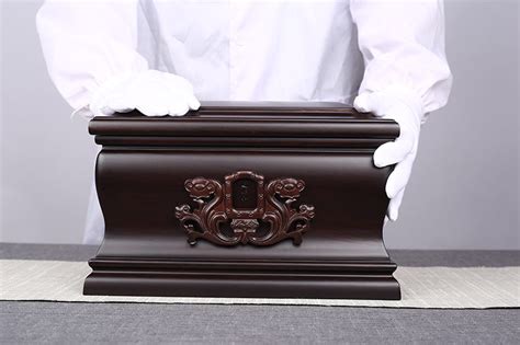 非常实用的骨灰盒下葬流程全在这了-殡葬指南-天顺祥殡葬官网