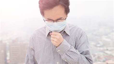 喉咙有痰,还总是咳不干净?这3个“祛痰”方法,请收好|喉咙|咳嗽|吸烟_新浪新闻