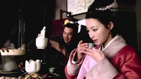 《金瓶梅》里的王婆，为何费尽心机撮合西门庆和潘金莲？
