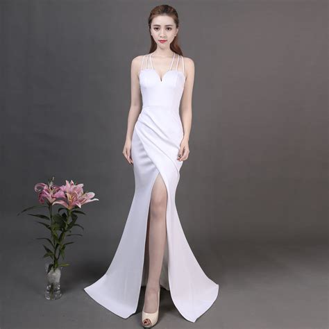 黑服图片