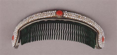 兩式鑲嵌珍珠珊瑚銀梳-传统首饰-图片