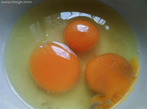 蛋黄,坏掉的,与众不同,蛋,白色,卵,鸡蛋,破碎的,生食,褐色摄影素材,汇图网www.huitu.com