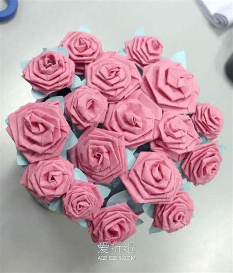 怎么简单做立体玫瑰花 手工纸玫瑰制作方法_爱折纸网