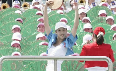 女足世界杯上罕见的朝鲜美女啦啦队员[组图]_资讯_凤凰网