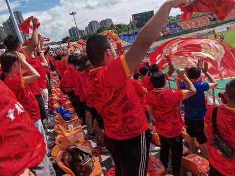 中国足球的崛起靠青年一代png图片免费下载-素材7NiPPVqka-新图网