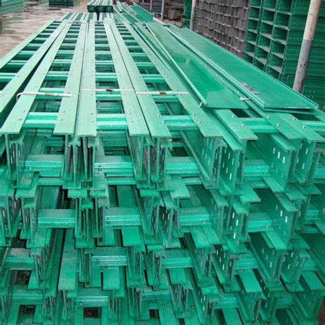 延安市槽式梯式防腐玻璃钢电缆桥架生产厂家批发价现货-六强