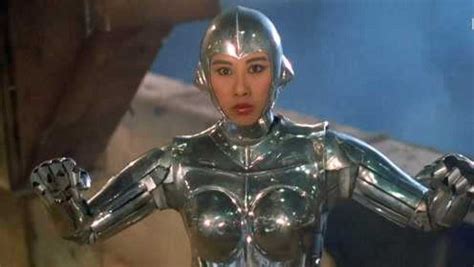 《铁甲无敌玛利亚》以叶倩文为蓝本创造的“机器人”_腾讯视频