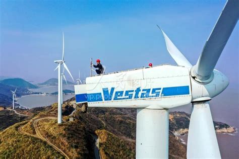 浙江岱山：风能发电助推绿色经济发展-人民图片网