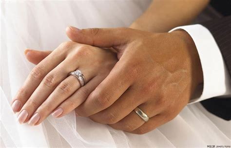 结婚必知常识 结婚戒指该戴哪只手，结婚戒指该戴哪个手指|腕表之家-珠宝