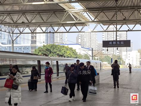 媒体试乘高铁已经到达内江北站，很快将来到自贡高铁站