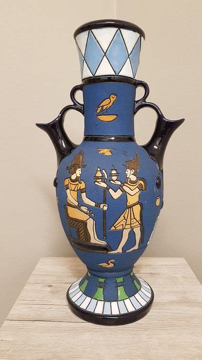 Amphora - art deco vaas se reunió con egipto - Catawiki