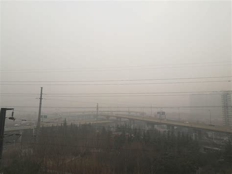 这轮雾霾最重的时刻到来了! 京津冀周边8城"爆表"! - China.org.cn