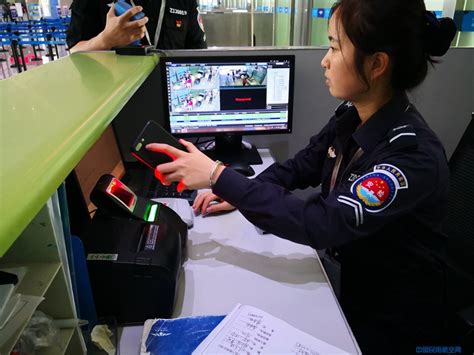 张家界机场推出二次安检优先卡 旅客乘机更便捷 - 中国民用航空网
