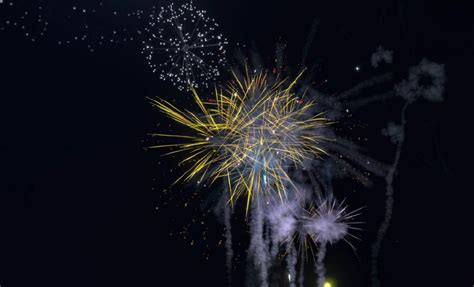 Fireworks下载_MacromediaFireworks 8官方下载免费版【图像处理】-华军软件园