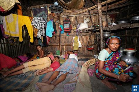 孟加拉国洪水肆虐 探访当地居民的“水上”生活[5]- 中国日报网