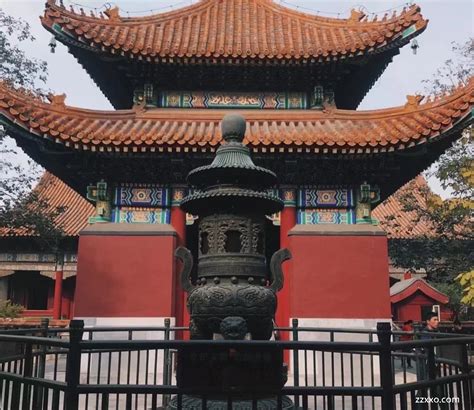 京城最大的皇家寺院，许愿最灵的地方，你去会求什么?|雍和宫|京城|佛像_新浪新闻