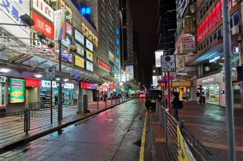 外媒：香港经济迎来转折 第一季度增速创十一年新高__财经头条