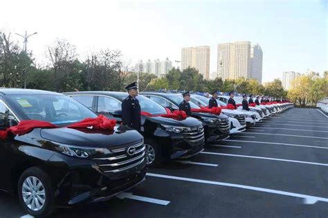 警车上新了！辽宁省辽阳市公安局举行新购警务用车统一发放仪式(组图)-特种装备网