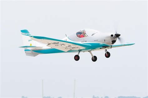 “天恋”Skytrek轻型运动飞机