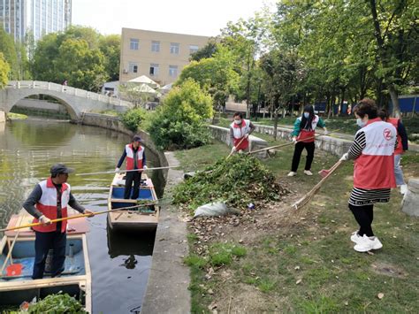 珍珠园社区志愿者清捞河道垃圾水草——马鞍山新闻网