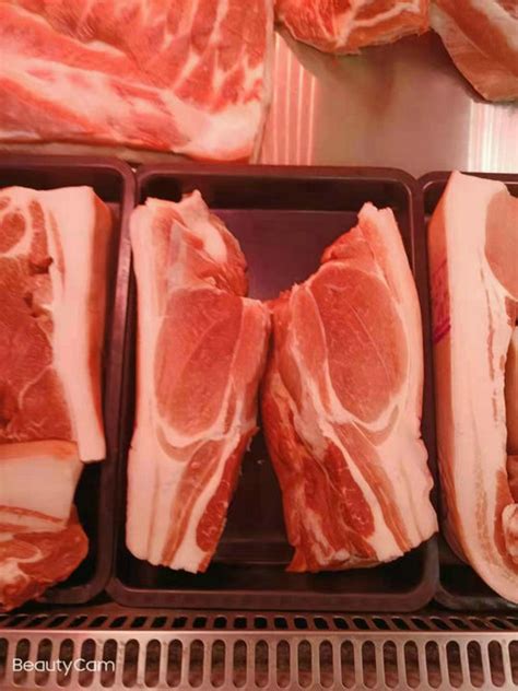 有图有视频 | 猪肉价格高居不下，今年的东陂腊味点“过冬”阿？__凤凰网